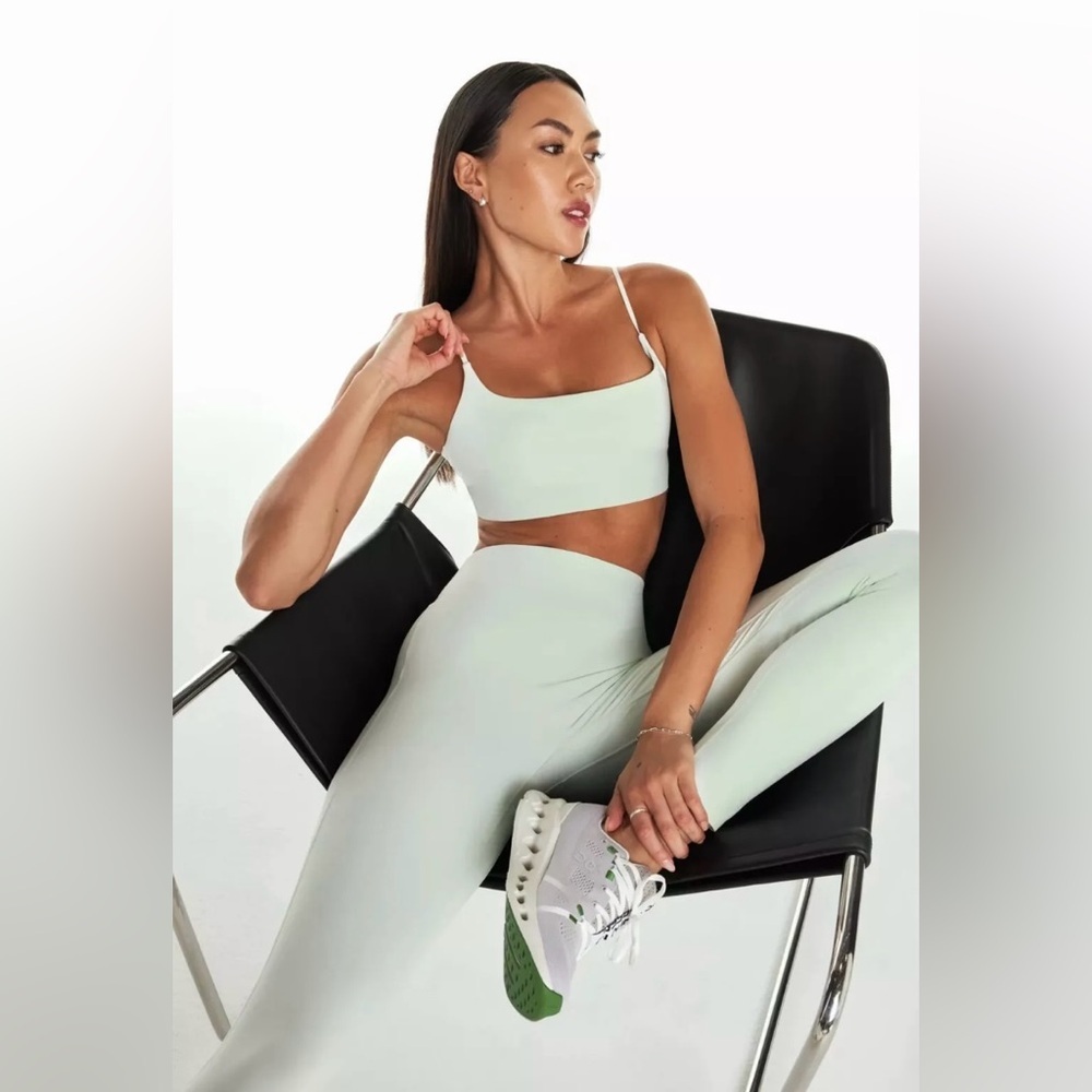 Bandier  Le Ore | Bella Bonded Legging  Aqua Glass NWT